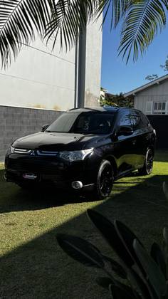 MITSUBISHI OUTLANDER 2.0 16V GASOLINA 4P AUTOMÁTICO MITSUBISHI OUTLANDER 2.0 16V GASOLINA 4P AUTOMÁTICO